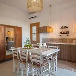 Fani\'S Holiday Home With Hot Tub